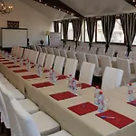 Apart-hotel Arc De Triomphe 4*