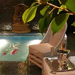 Apart-hotel Arc De Triomphe