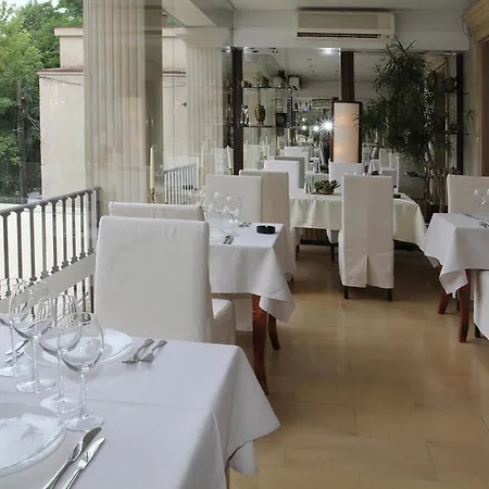 Hotel de apartamente Arc De Triomphe 4*
