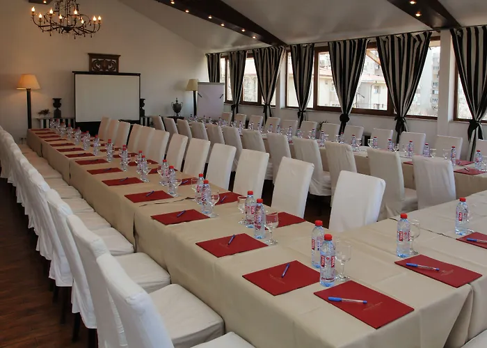 Apart Otel Arc De Triomphe 4*