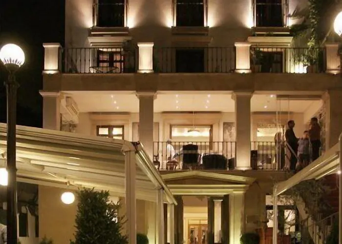 Arc De Triomphe Apart Otel
