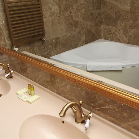 Arc De Triomphe בוקרשט