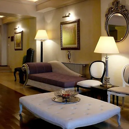 Arc De Triomphe בוקרשט