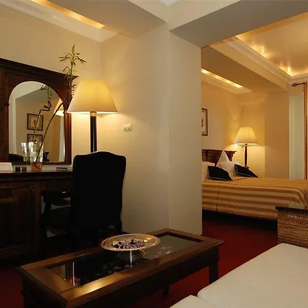 Aparthotel Arc De Triomphe
