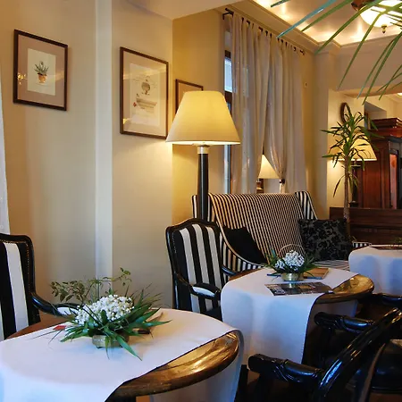 Arc De Triomphe 4* 布加勒斯特