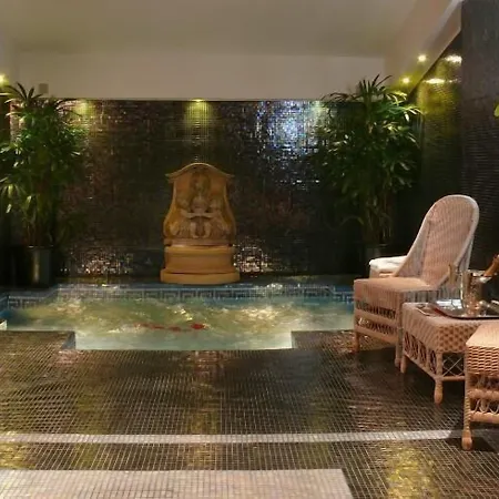 公寓式酒店 Arc De Triomphe 4*