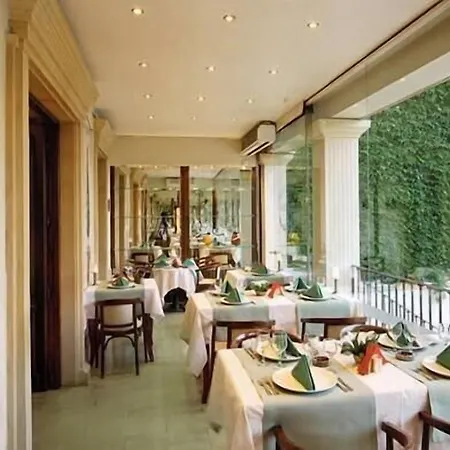 Arc De Triomphe 公寓式酒店 布加勒斯特