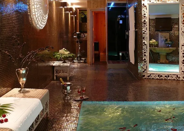 Arc De Triomphe Aparthotel